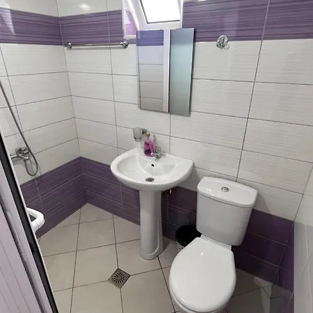 Vila Flavin 2 * Ksamil