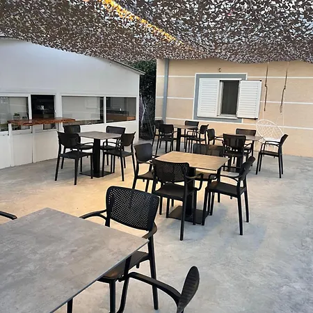Apartment Vila Flavin 2 *